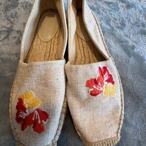 Espadrilles Vera Bradley Embroidered Sz 8 NWOT